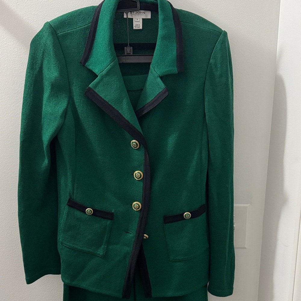 St. John Green Blazer with Black Accents